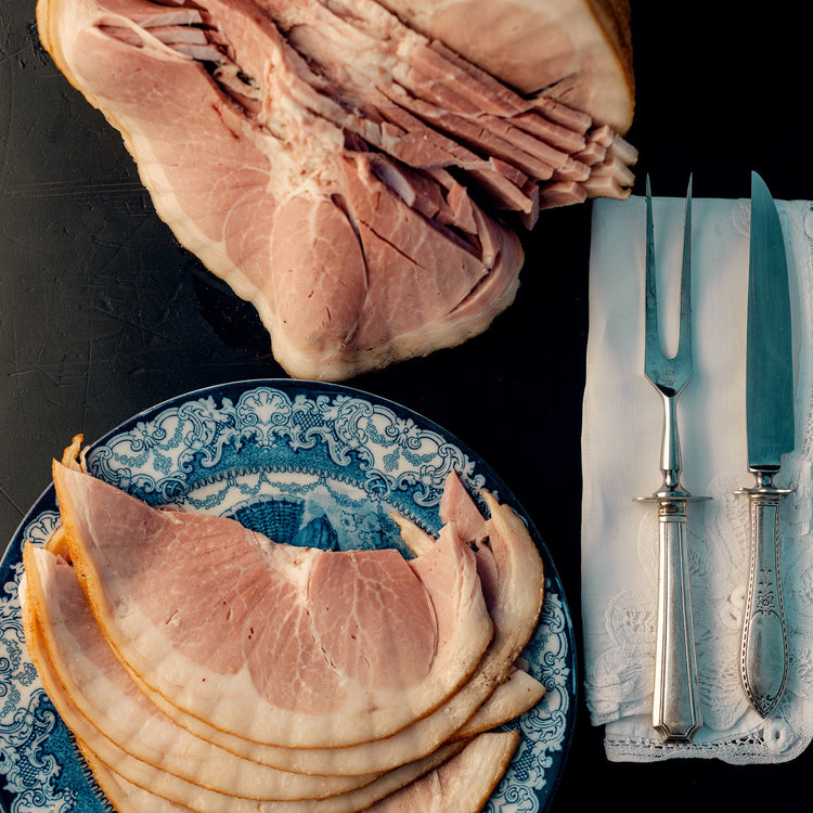 Spiral Sliced Holiday Ham (๐ Ships December 15th! ๐)